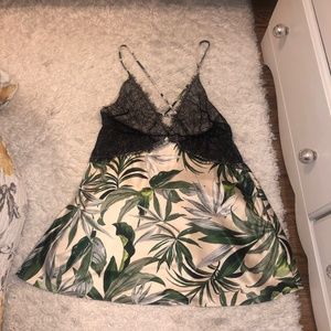 Victoria’s Secret Tropical Print Satin & Lace Chemise Slip NWOT